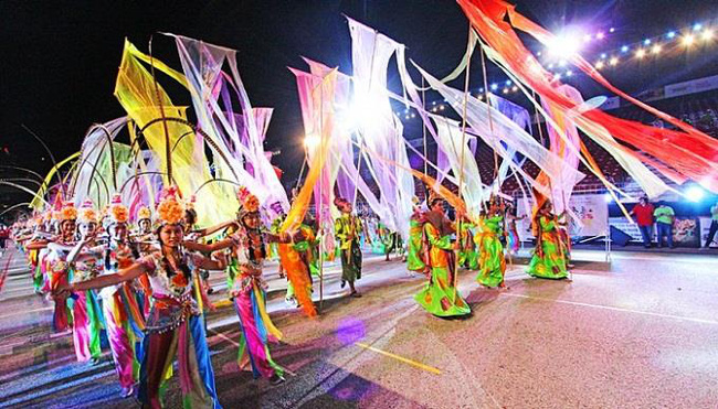 Nhiều lễ hội đặc sắc dịp Tết Nguyên đán ở Singapore